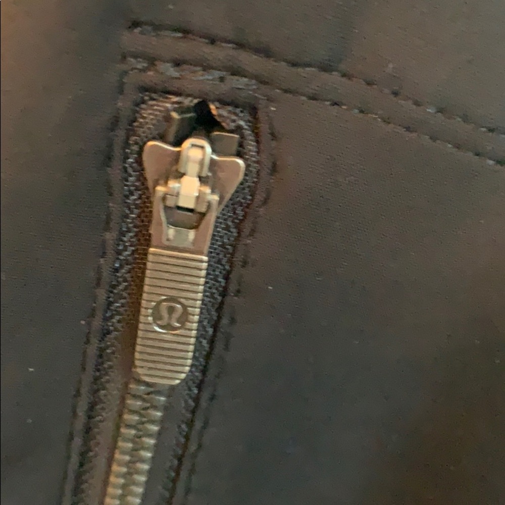 New Lululemon Swept Along Jacket - Picture 6 of 7